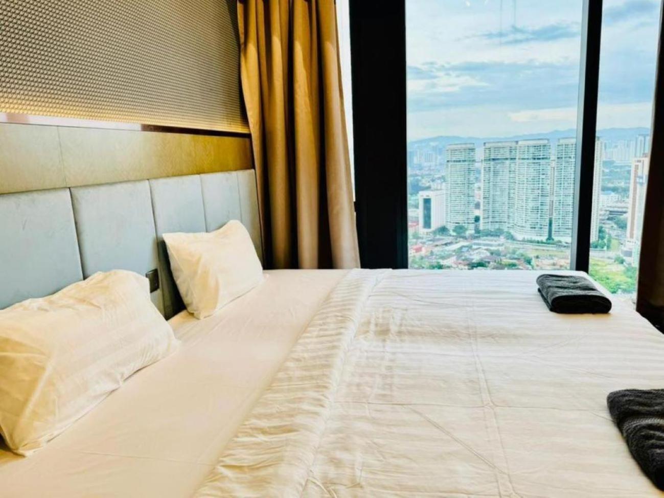 Star Residence Klcc By Sky Pool Kuala Lumpur Extérieur photo